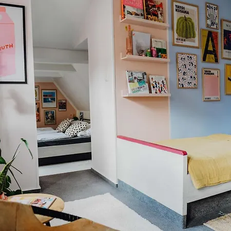 Sleepart Room For 3 Celle Esterno foto